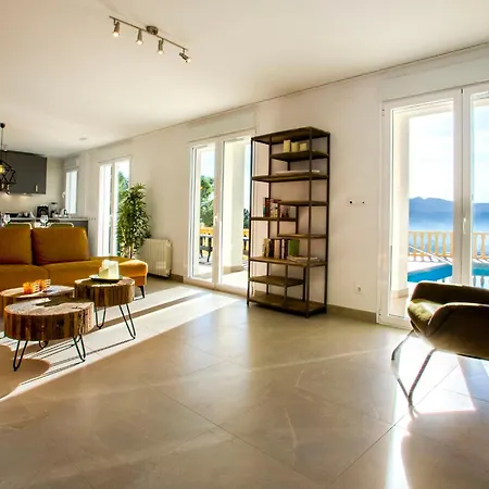Cara Mull By Interhome