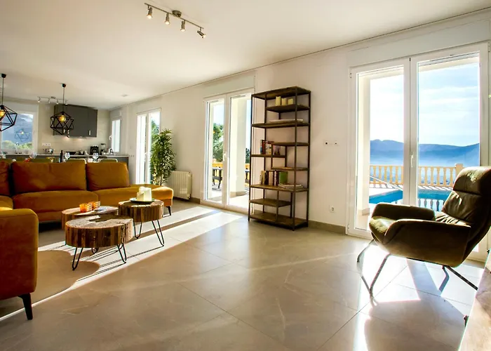 Cara Mull By Interhome