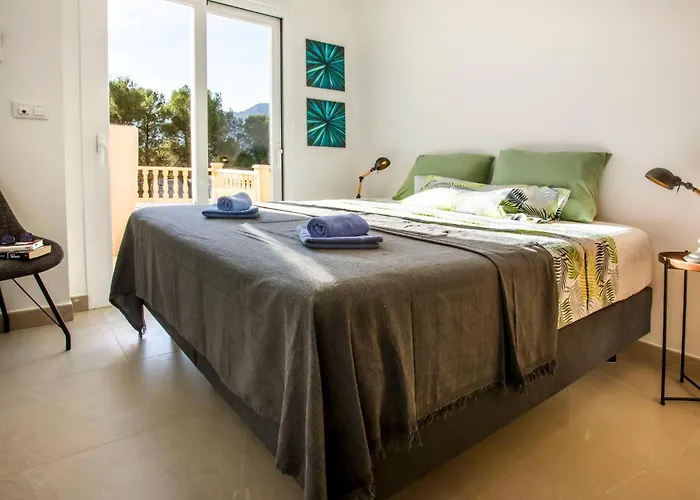 Cara Mull By Interhome